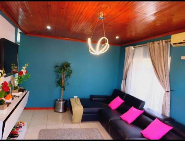 4 BEDROOM HOUSE FOR SALE IN EASTWOOD